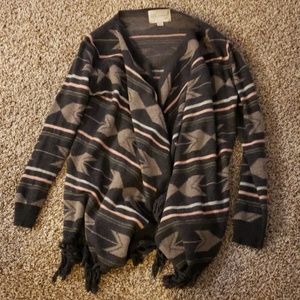 💗HP💗 Beautiful sweater